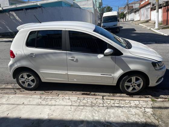 VOLKSWAGEN FOX 1.6 MSI COMFORTLINE 8V FLEX 4P MANUAL